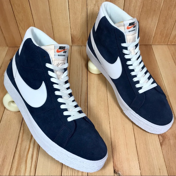 Nike SB Zoom Blazer Mid Navy Blue White Red Shoes - Picture 2 of 5